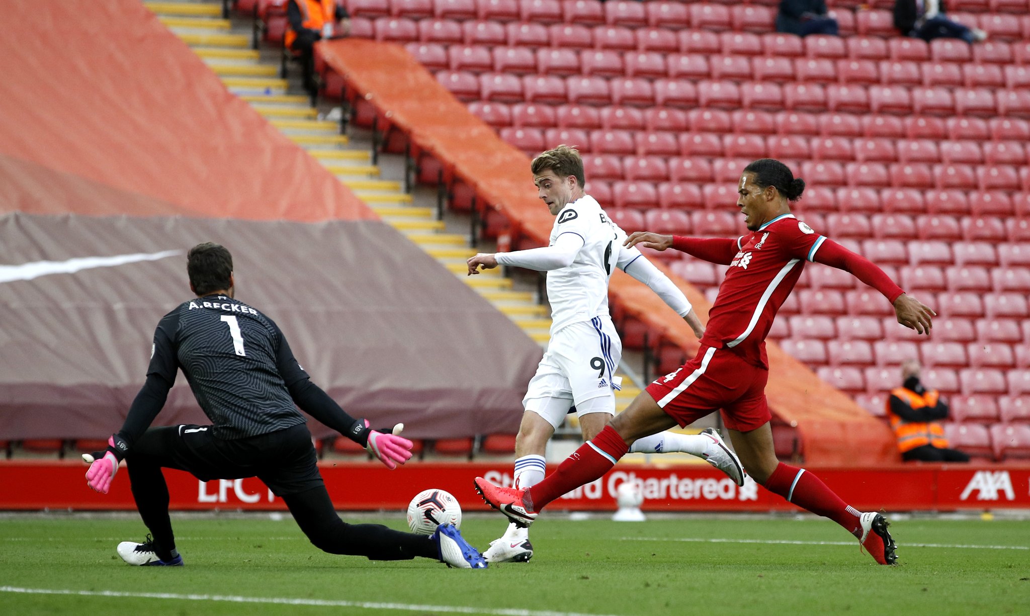 活中占据着 活中占据着